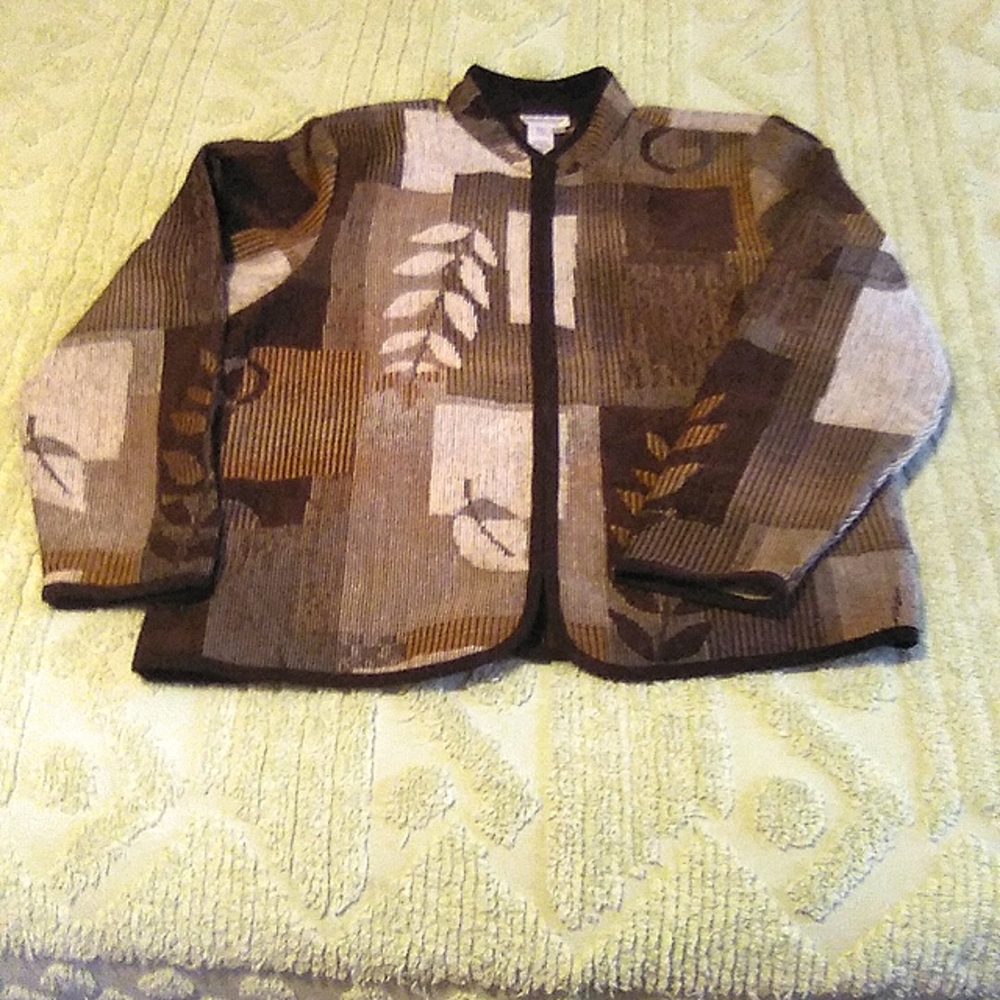 LADIES "Coldwater Creek" lighter weight jacket ( sz XL).